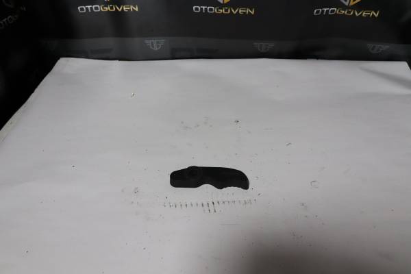 FORD CUSTOM 340 L TREND ÇIKMA PARÇA  ARKA KAPI DOŞ AÇMA KOLU